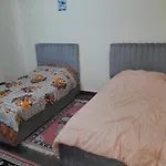 Sunny Cozy Room In Center Of Downtown