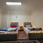 Sunny Cozy Room In Center Of Downtown